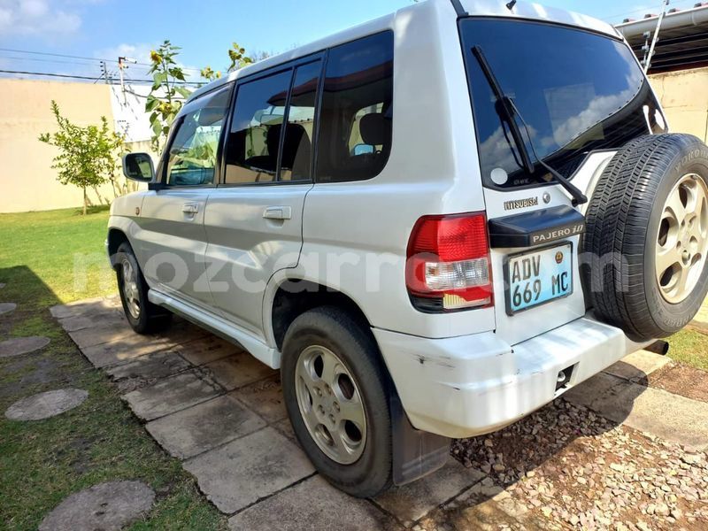 Big with watermark mitsubishi pajero io maputo maputo 32053