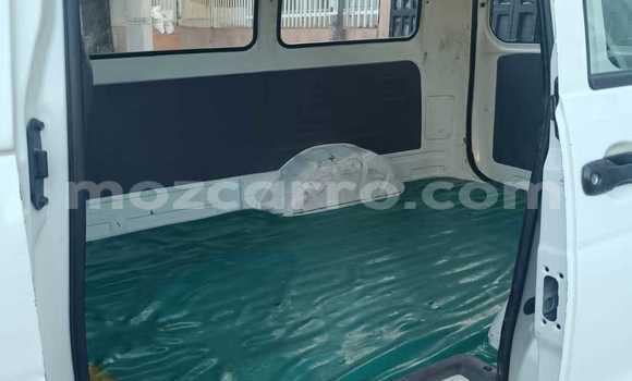 Nunua Ilio tumika Toyota Hiace Nyeupe Gari ndani ya Maputo nchini Maputo Nunua Ilio tumika Toyota Hiace Nyeupe Gari ndani ya Maputo nchini Maputo