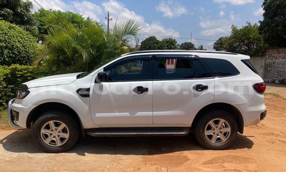 Nunua Ilio tumika Ford Ranger Nyeupe Gari ndani ya Maputo nchini Maputo Nunua Ilio tumika Ford Ranger Nyeupe Gari ndani ya Maputo nchini Maputo
