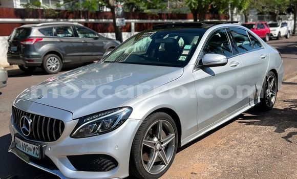 Comprar Usado Mercedes-Benz C-Classe Prata Carro em Maputo em Maputo Comprar Usado Mercedes-Benz C-Classe Prata Carro em Maputo em Maputo
