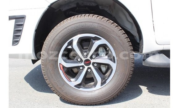 Buy Import Toyota Hilux White Car in Import - Dubai in Cabo Delgado Buy Import Toyota Hilux White Car in Import - Dubai in Cabo Delgado