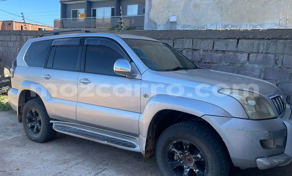 Nunua Ilio tumika Toyota Hilux Fedha Gari ndani ya Maputo nchini Maputo Nunua Ilio tumika Toyota Hilux Fedha Gari ndani ya Maputo nchini Maputo