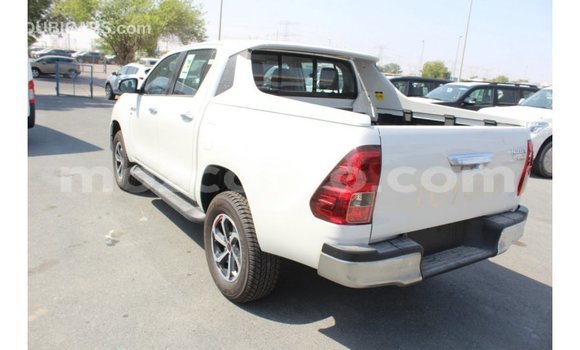Buy Import Toyota Hilux White Car in Import - Dubai in Cabo Delgado Buy Import Toyota Hilux White Car in Import - Dubai in Cabo Delgado