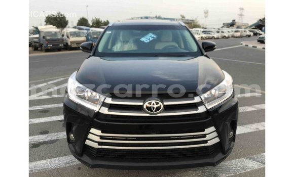 Tenga Imported Toyota Highlander Nhema Mota in Import - Dubai in Cabo Delgado Tenga Imported Toyota Highlander Nhema Mota in Import - Dubai in Cabo Delgado