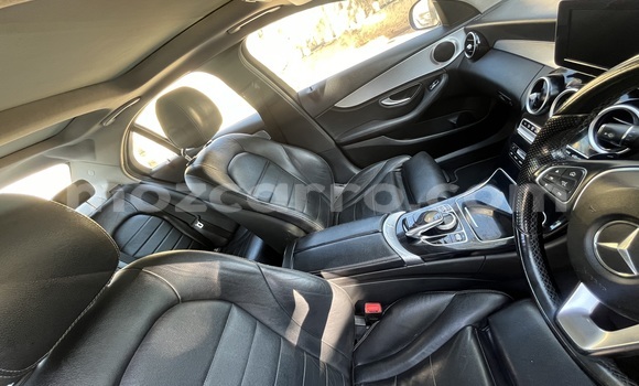 Comprar Usado Mercedes-Benz C-Classe De outros Carro em Maputo em Maputo Comprar Usado Mercedes-Benz C-Classe De outros Carro em Maputo em Maputo