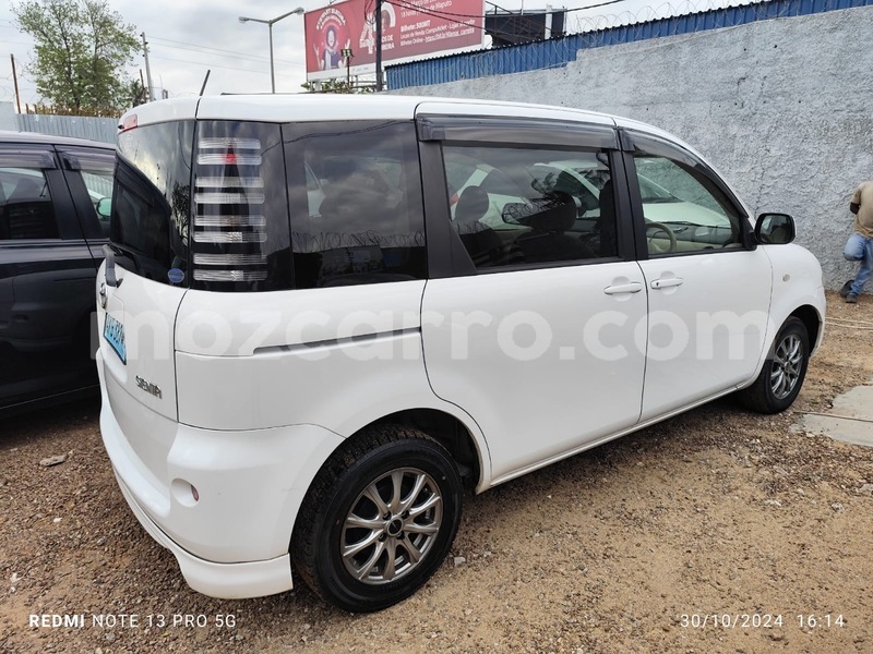 Big with watermark toyota sienta maputo maputo 32084