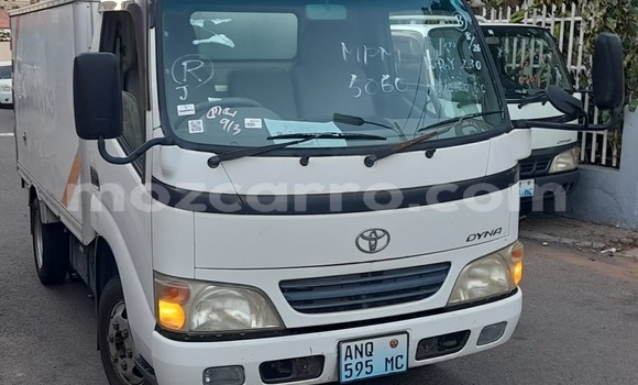 Comprar Usado Toyota Dyna Branco Carro em Maputo em Maputo Comprar Usado Toyota Dyna Branco Carro em Maputo em Maputo