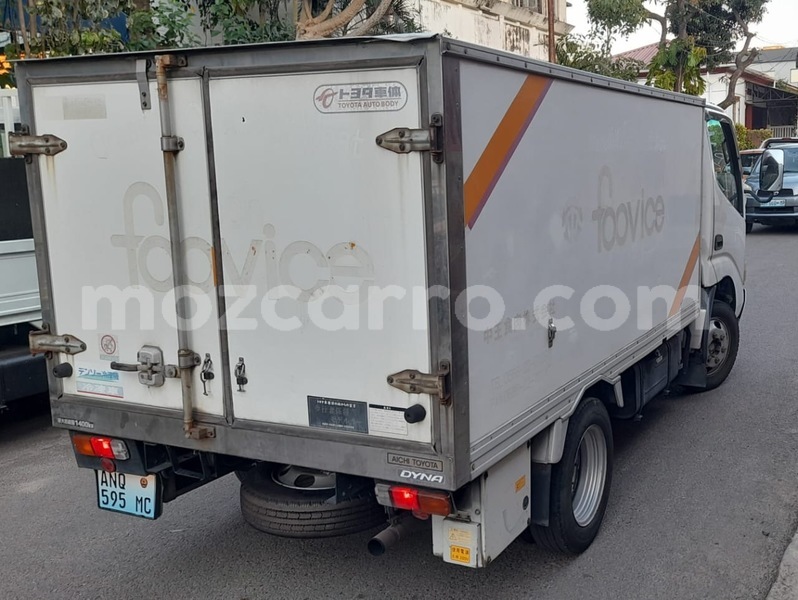 Big with watermark toyota dyna maputo maputo 32088