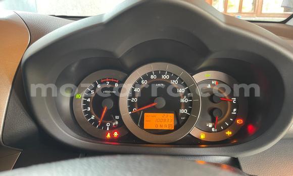 Comprar Usado Toyota Vanguard Preto Carro em Maputo em Maputo Comprar Usado Toyota Vanguard Preto Carro em Maputo em Maputo