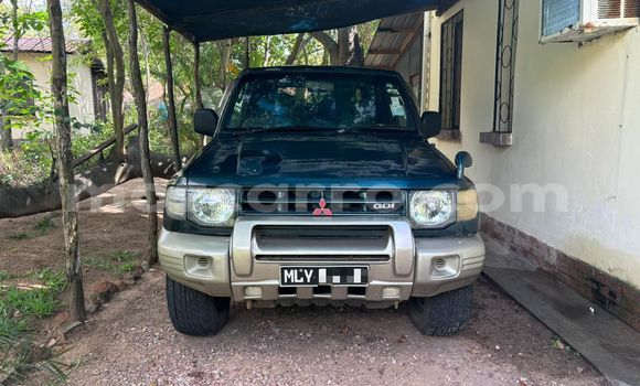 Nunua Ilio tumika Mitsubishi Pajero Kijani Gari ndani ya Maputo nchini Maputo Nunua Ilio tumika Mitsubishi Pajero Kijani Gari ndani ya Maputo nchini Maputo