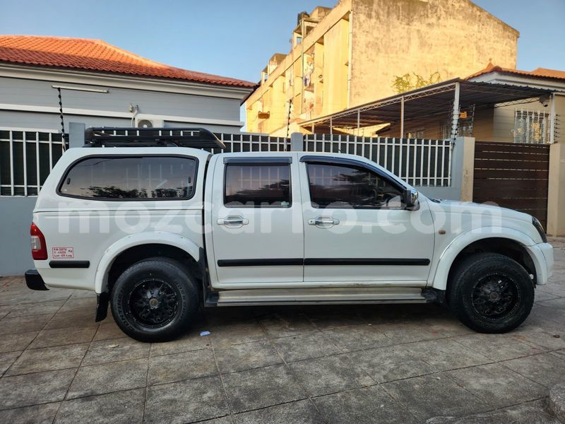 Big with watermark isuzu kb maputo maputo 32096