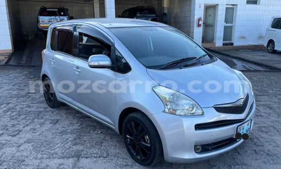 Tenga Tsaru Toyota Ractis Sirivha Mota in Maputo in Maputo