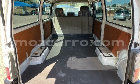 Buy New Nissan Caravan White Car in Maputo in Maputo Buy New Nissan Caravan White Car in Maputo in Maputo