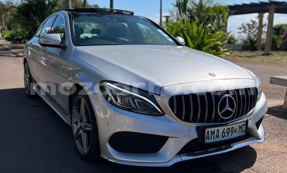Nunua Ilio tumika Mercedes-Benz C250 coupe Fedha Gari ndani ya Maputo nchini Maputo Nunua Ilio tumika Mercedes-Benz C250 coupe Fedha Gari ndani ya Maputo nchini Maputo