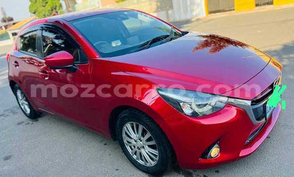 Comprar Usado Mazda Demio Vermelho Carro em Maputo em Maputo