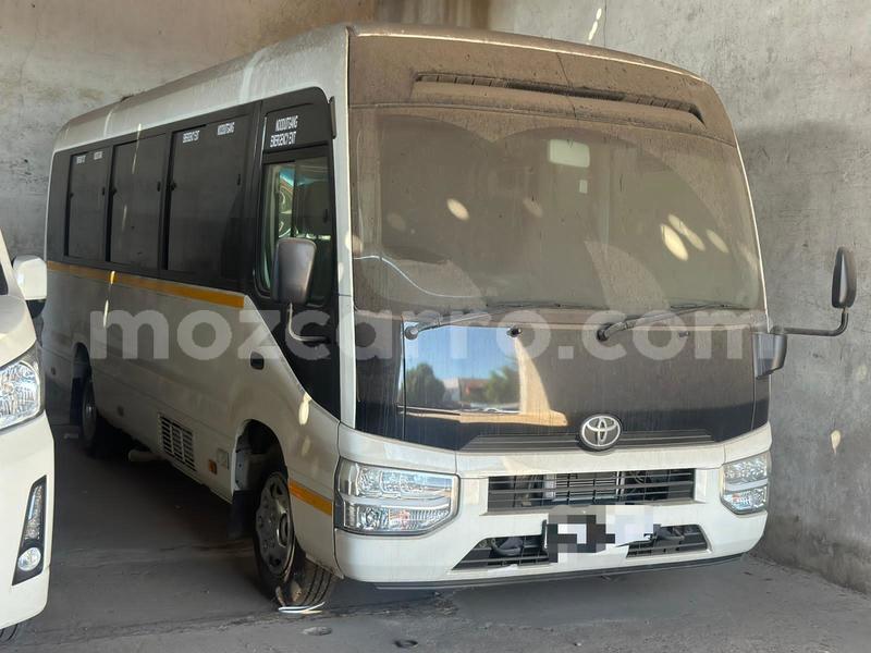 Big with watermark toyota coaster maputo maputo 32132