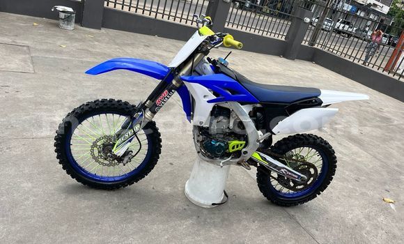 Buy Used ZX Landmark Red Car in Maputo in Maputo Buy Used ZX Landmark Red Car in Maputo in Maputo