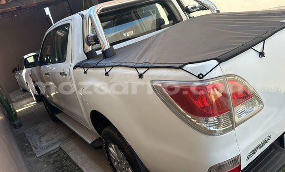 Buy Used Mazda BT-50 White Car in Maputo in Maputo Buy Used Mazda BT-50 White Car in Maputo in Maputo