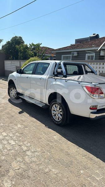 Big with watermark mazda bt 50 maputo maputo 32136