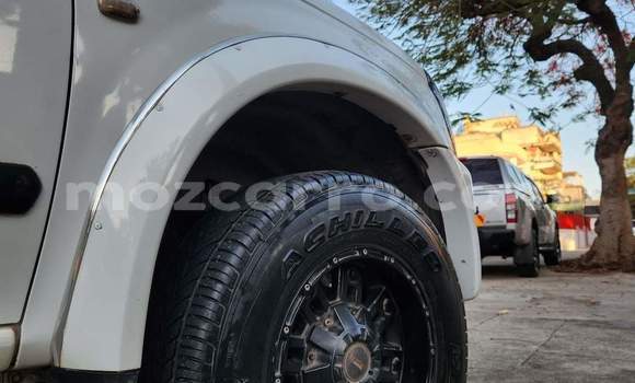 Buy Used Isuzu KB White Car in Maputo in Maputo Buy Used Isuzu KB White Car in Maputo in Maputo