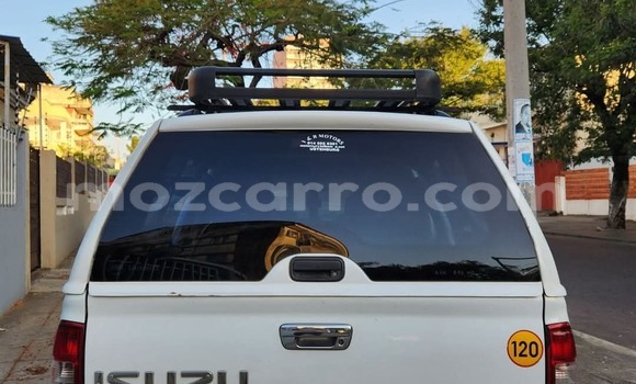 Buy Used Isuzu KB White Car in Maputo in Maputo Buy Used Isuzu KB White Car in Maputo in Maputo
