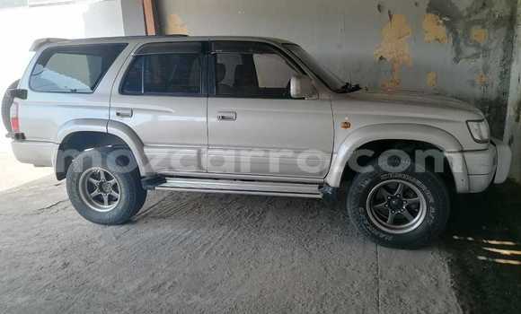 Nunua Ilio tumika Toyota Hilux Surf Beige Gari ndani ya Maputo nchini Maputo Nunua Ilio tumika Toyota Hilux Surf Beige Gari ndani ya Maputo nchini Maputo
