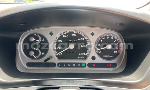 Nunua Ilio tumika Toyota Cami Nyekundu Gari ndani ya Maputo nchini Maputo Nunua Ilio tumika Toyota Cami Nyekundu Gari ndani ya Maputo nchini Maputo