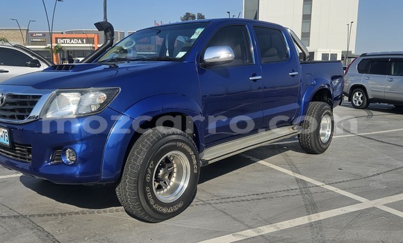 Nunua Ilio tumika Toyota Hilux Bluu Gari ndani ya Maputo nchini Maputo Nunua Ilio tumika Toyota Hilux Bluu Gari ndani ya Maputo nchini Maputo