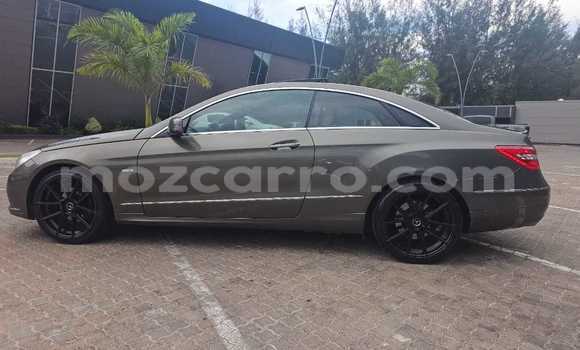 Buy Used Mercedes-Benz E-Classe Brown Car in Maputo in Maputo Buy Used Mercedes-Benz E-Classe Brown Car in Maputo in Maputo