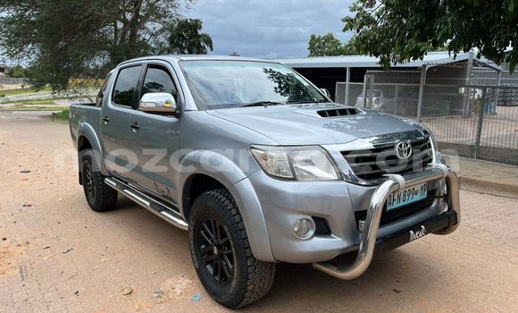 Nunua Ilio tumika Toyota Hilux Nyingine Gari ndani ya Maputo nchini Maputo