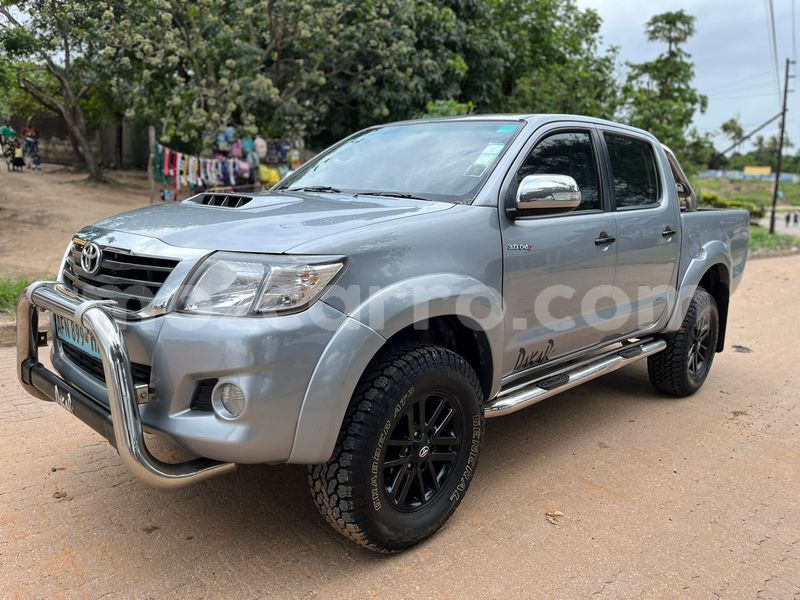 Big with watermark toyota hilux maputo maputo 32172