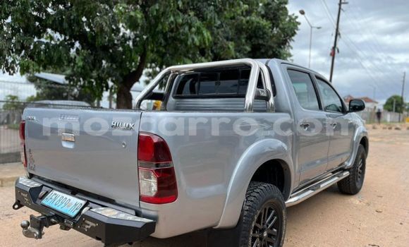 Nunua Ilio tumika Toyota Hilux Nyingine Gari ndani ya Maputo nchini Maputo Nunua Ilio tumika Toyota Hilux Nyingine Gari ndani ya Maputo nchini Maputo