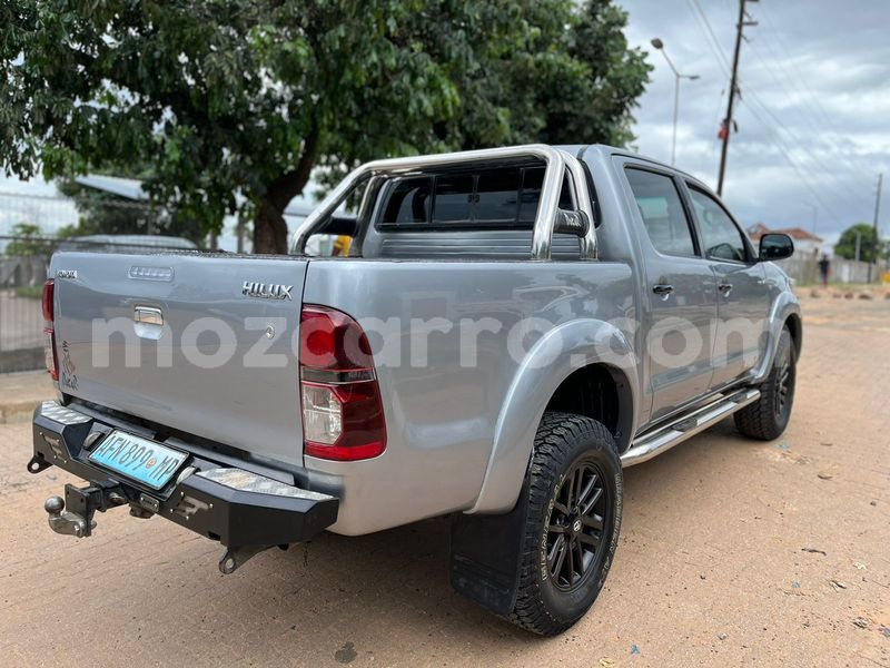 Big with watermark toyota hilux maputo maputo 32172