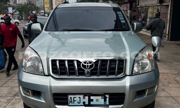 Tenga Tsaru Toyota Land Cruiser Prado Zvimwe Mota in Maputo in Maputo