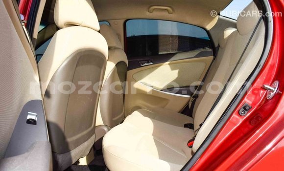 Comprar Importar Hyundai Accent Vermelho Carro em Import - Dubai em Cabo Delgado Comprar Importar Hyundai Accent Vermelho Carro em Import - Dubai em Cabo Delgado