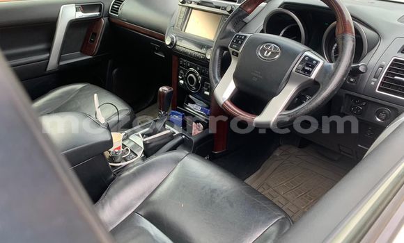 Comprar Usado Toyota Land Cruiser Prado Branco Carro em Maputo em Maputo Comprar Usado Toyota Land Cruiser Prado Branco Carro em Maputo em Maputo