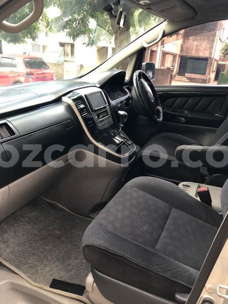 Big with watermark toyota alphard maputo maputo 32203