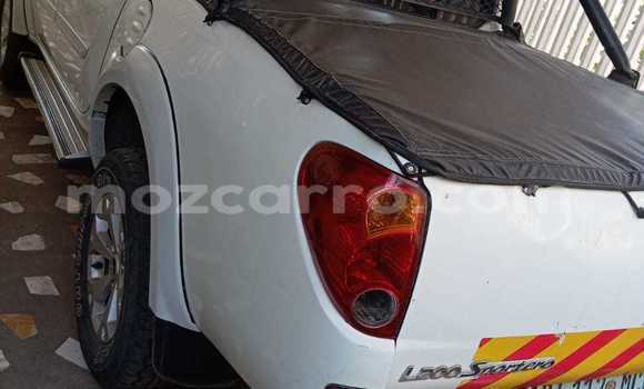 Tenga Tsaru Mitsubishi Triton Chena Mota in Maputo in Maputo Tenga Tsaru Mitsubishi Triton Chena Mota in Maputo in Maputo