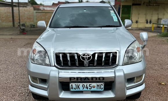 Tenga Tsaru Toyota Prado Zvimwe Mota in Maputo in Maputo
