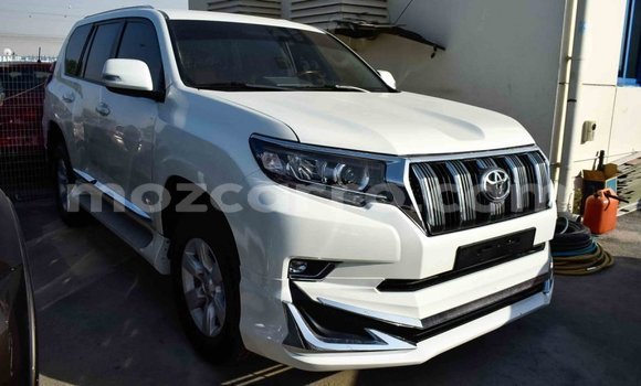 Nunua Imported Toyota Prado Nyeupe Gari ndani ya Import - Dubai nchini Cabo Delgado Nunua Imported Toyota Prado Nyeupe Gari ndani ya Import - Dubai nchini Cabo Delgado