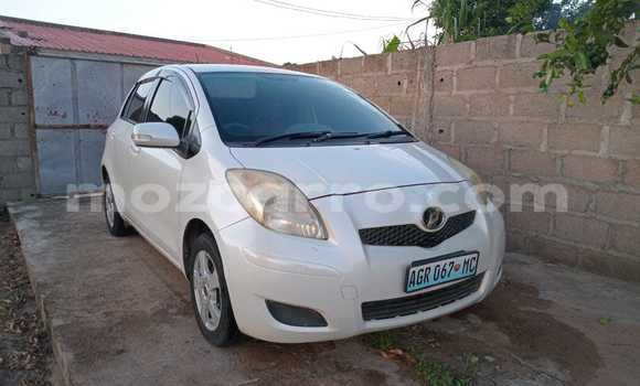Comprar Usado Toyota Vitz Branco Carro em Maputo em Maputo Comprar Usado Toyota Vitz Branco Carro em Maputo em Maputo