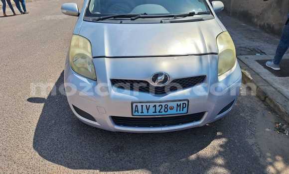 Tenga Tsaru Toyota Vitz Sirivha Mota in Maputo in Maputo