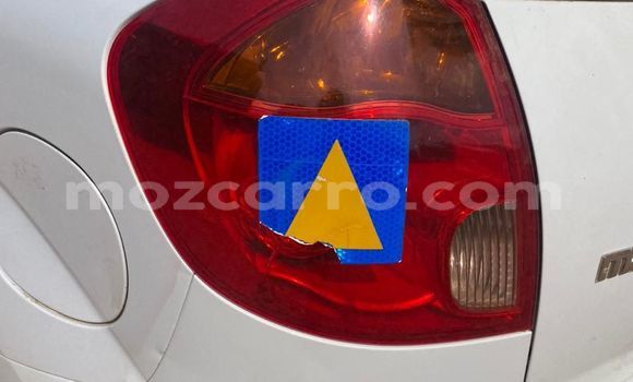 Buy Used Mazda Verisa White Car in Maputo in Maputo Buy Used Mazda Verisa White Car in Maputo in Maputo