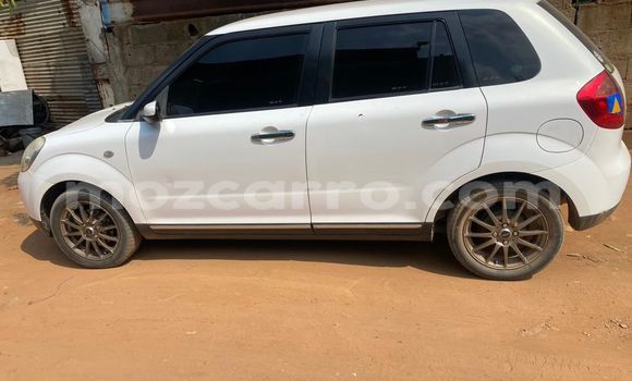 Buy Used Mazda Verisa White Car in Maputo in Maputo Buy Used Mazda Verisa White Car in Maputo in Maputo