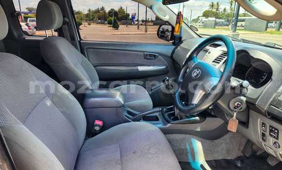 Tenga Tsaru Toyota Hilux Chena Mota in Maputo in Maputo Tenga Tsaru Toyota Hilux Chena Mota in Maputo in Maputo