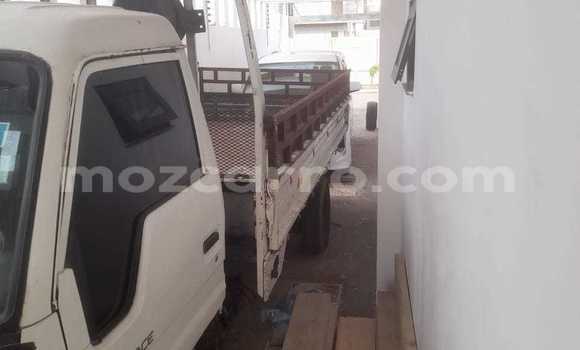 Comprar Usado Toyota Dyna Branco Carro em Maputo em Maputo Comprar Usado Toyota Dyna Branco Carro em Maputo em Maputo