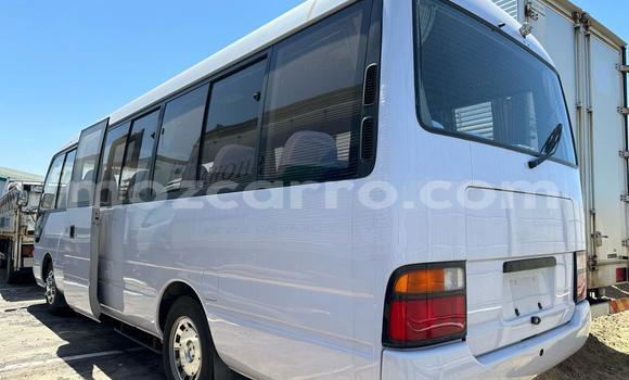 Nunua Ilio tumika Toyota Coaster Nyingine Gari ndani ya Maputo nchini Maputo Nunua Ilio tumika Toyota Coaster Nyingine Gari ndani ya Maputo nchini Maputo