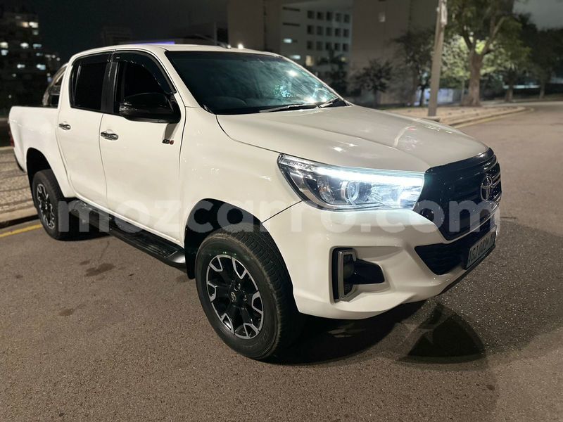 Big with watermark toyota hilux maputo maputo 32254