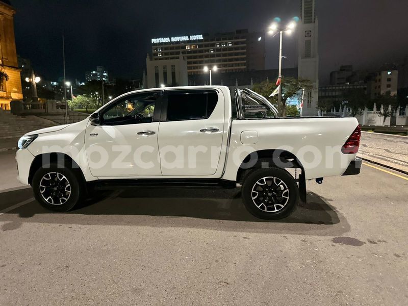 Big with watermark toyota hilux maputo maputo 32254