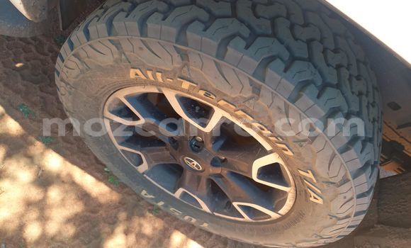 Buy Used Toyota Hilux White Car in Maputo in Maputo Buy Used Toyota Hilux White Car in Maputo in Maputo